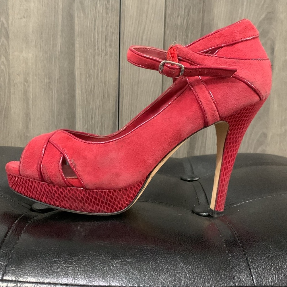 White House Black Market Red Suede & Faux Snake Skin Open Toe Shoe Size 6.5M - Picture 6 of 12